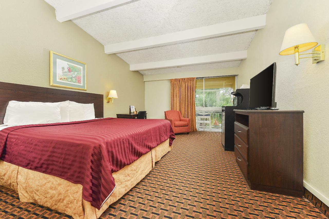 Americas Best Value Inn Сарасота Экстерьер фото