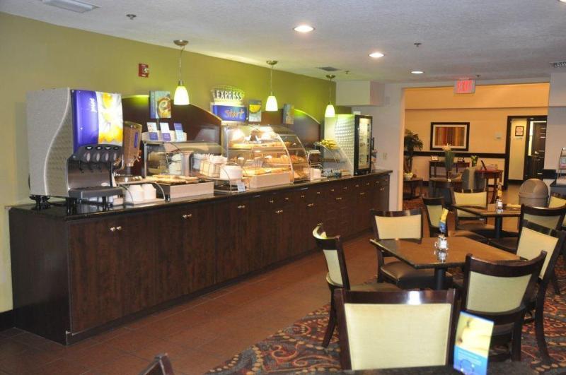 Americas Best Value Inn Сарасота Экстерьер фото
