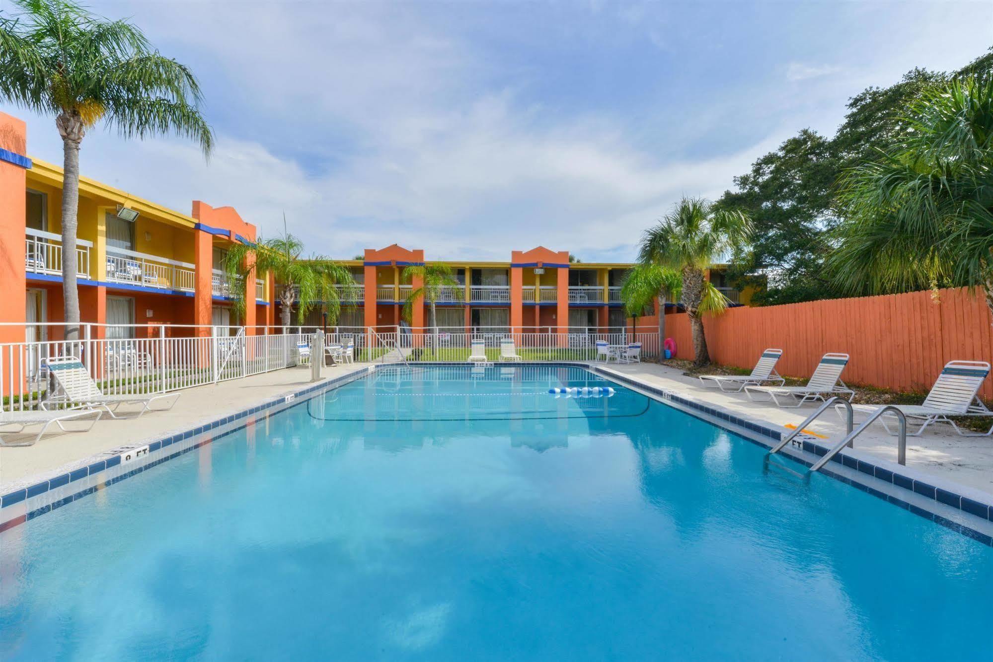 Americas Best Value Inn Сарасота Экстерьер фото