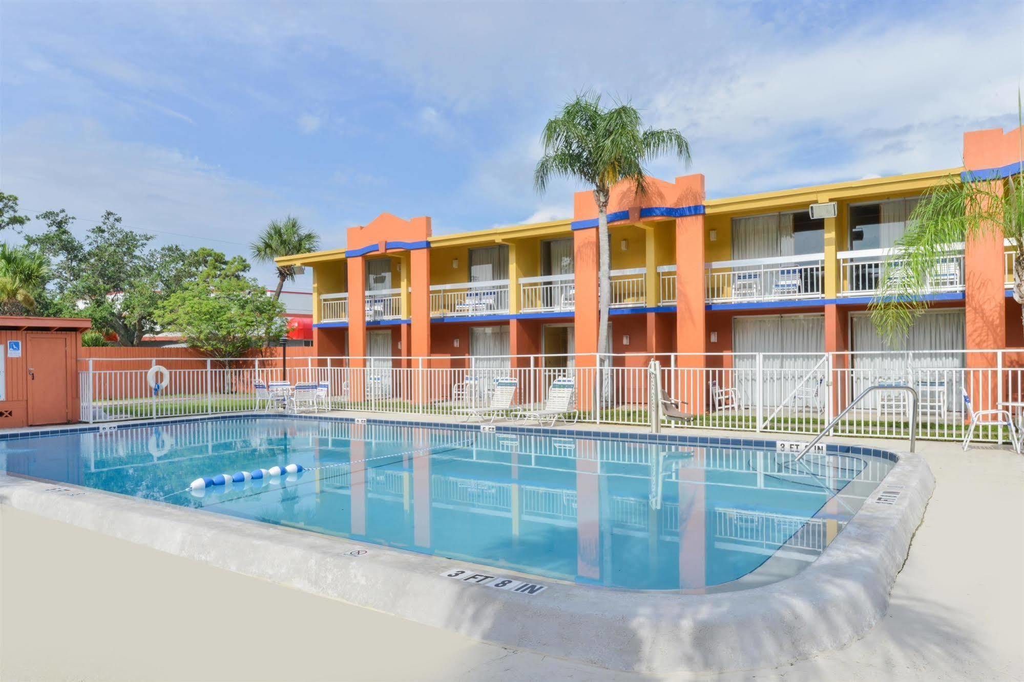 Americas Best Value Inn Сарасота Экстерьер фото